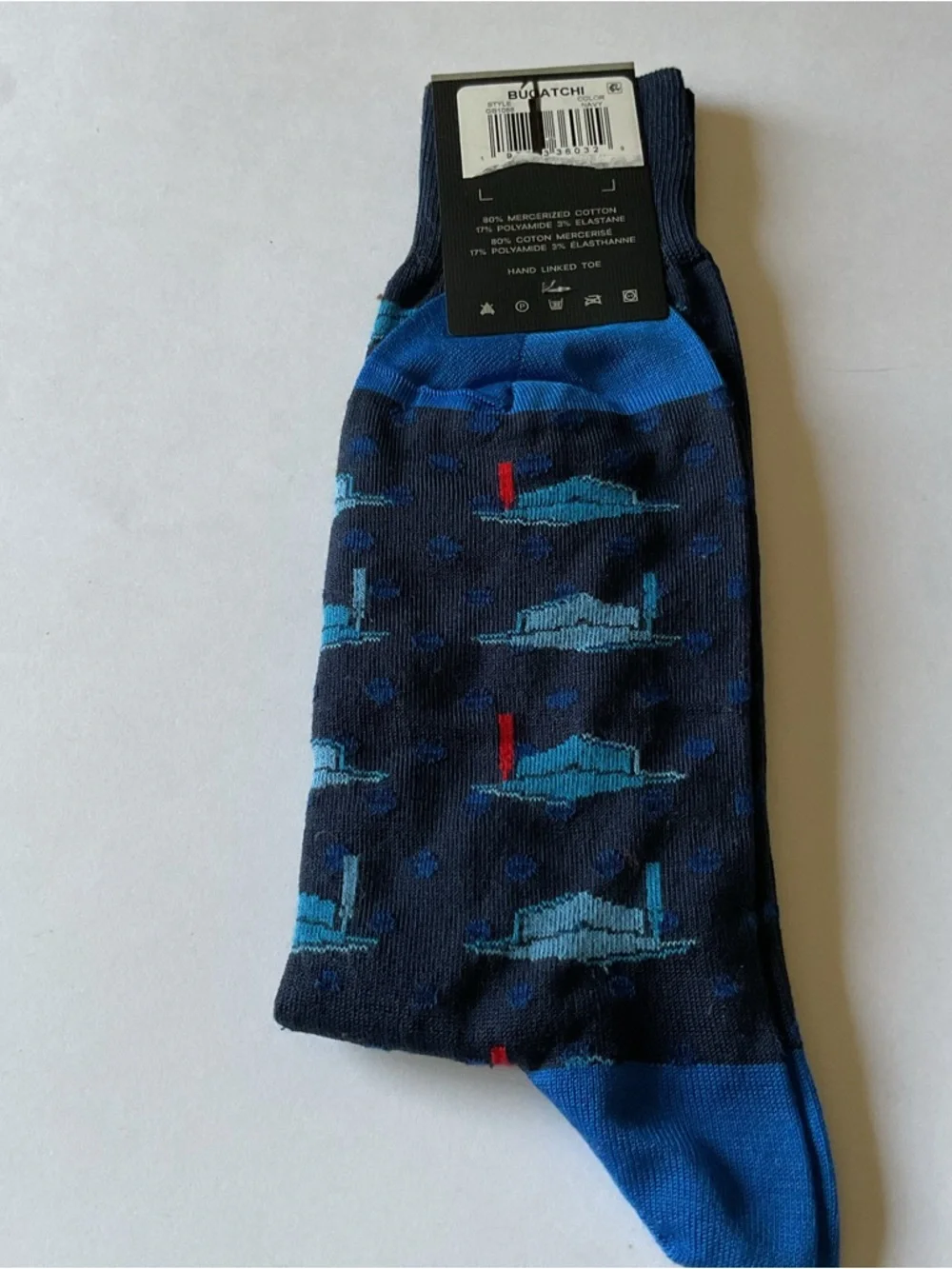 BUGATCHI MENS COTTON SOCKS GRADUATION THEME BLUE CAPS RED TASSELS OS NWT